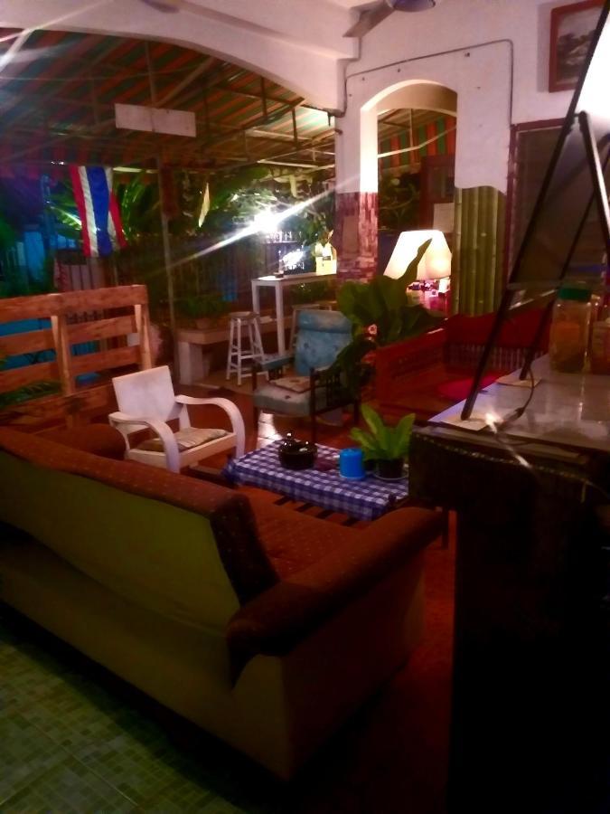 Srikrung Guesthouse Ayutthaya Eksteriør bilde