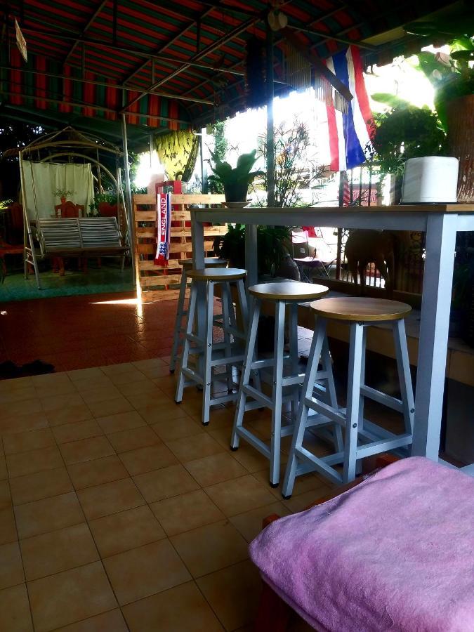 Srikrung Guesthouse Ayutthaya Eksteriør bilde