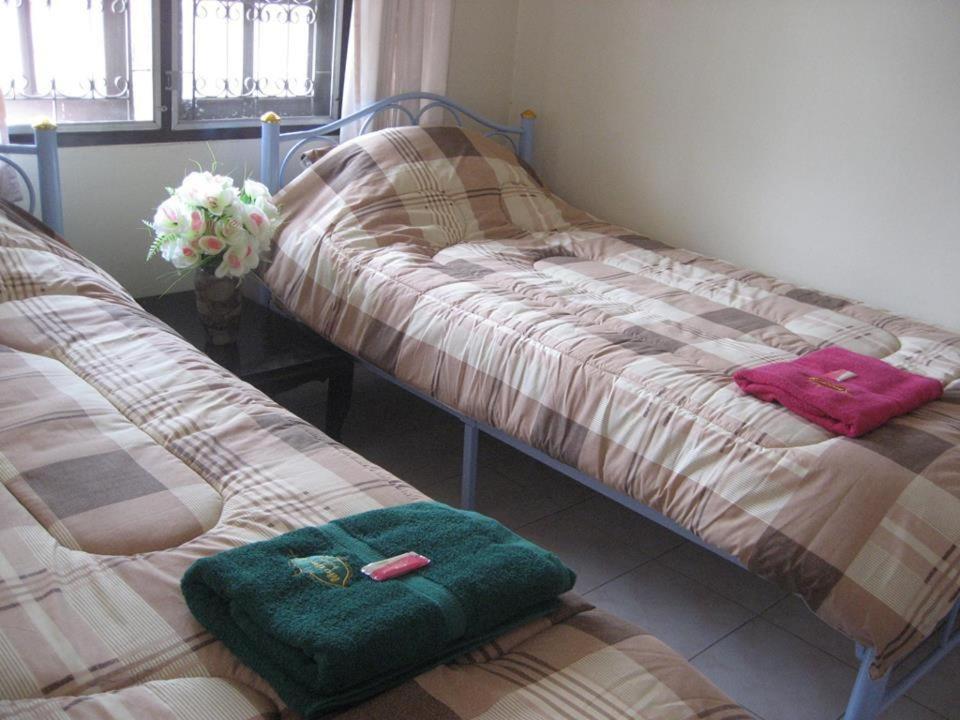 Srikrung Guesthouse Ayutthaya Eksteriør bilde