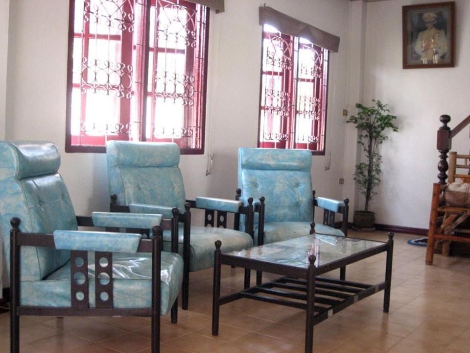 Srikrung Guesthouse Ayutthaya Eksteriør bilde