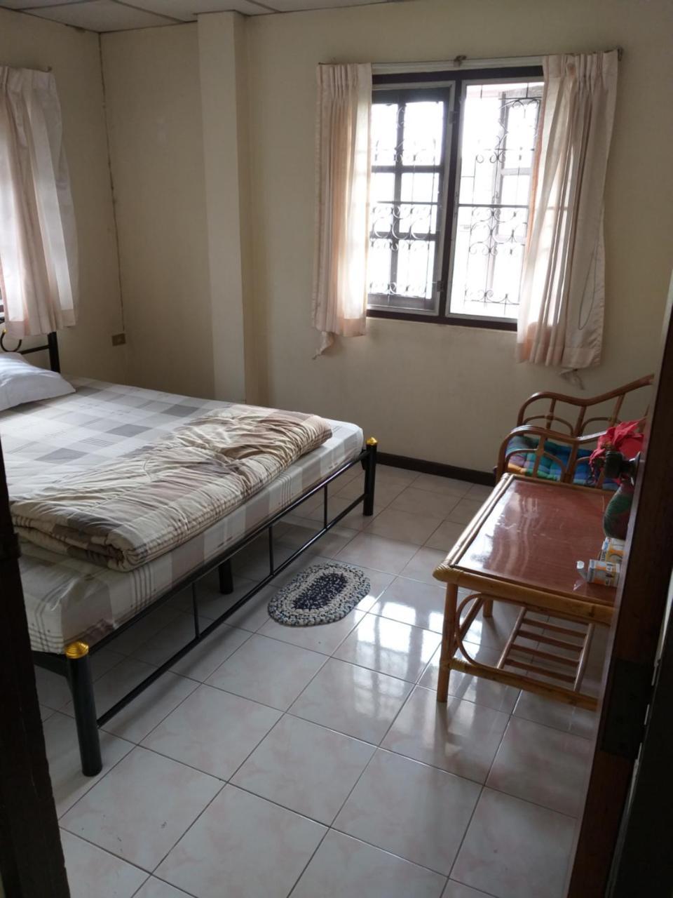 Srikrung Guesthouse Ayutthaya Eksteriør bilde