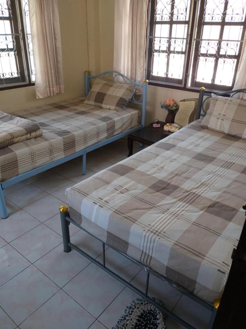Srikrung Guesthouse Ayutthaya Eksteriør bilde