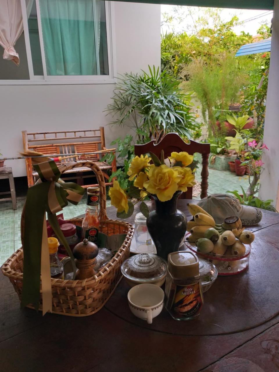 Srikrung Guesthouse Ayutthaya Eksteriør bilde